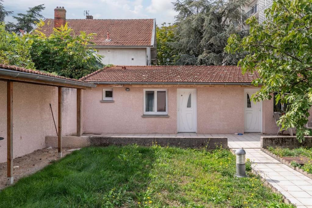 Apartament Lumignons Lyonnais - Doua Villeurbanne Zewnętrze zdjęcie